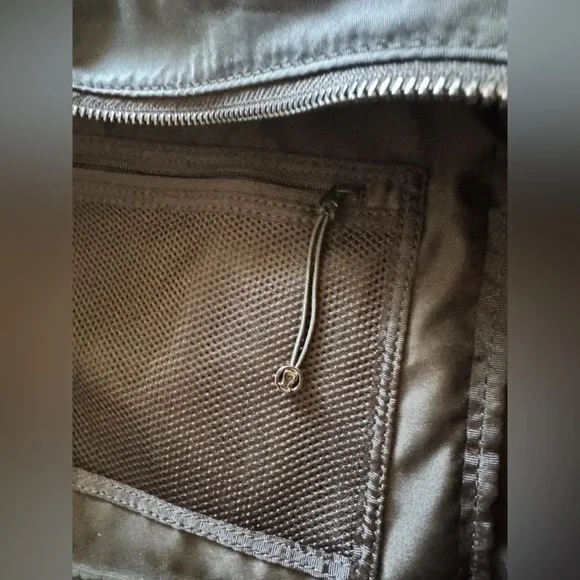 Lululemon City Adventurer Backpack - Picture 15 of 16